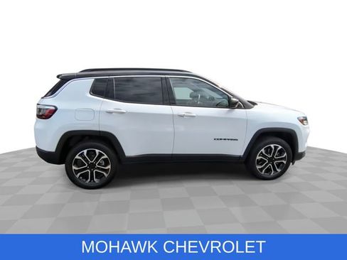 Used 2024 Jeep Compass Limited AWD/4WD image 10