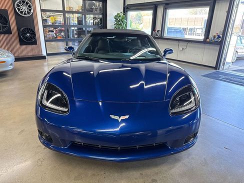 Used 2005 Chevrolet Corvette Convertible w/ Preferred Equipment Group image 17