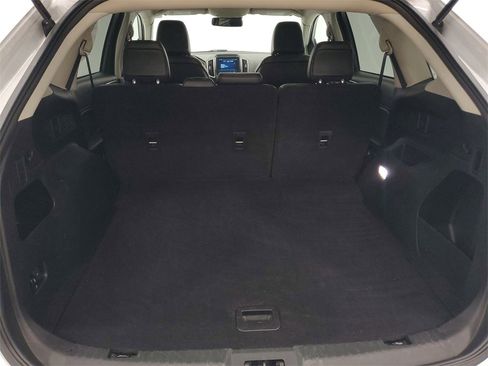 Used 2023 Ford Edge SEL image 23