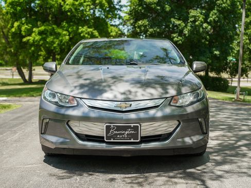 Used 2018 Chevrolet Volt LT w/ LT Driver Confidence Package FWD image 2