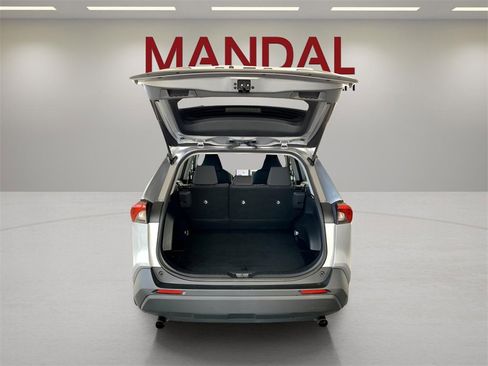 Used 2023 Toyota RAV4 LE image 21