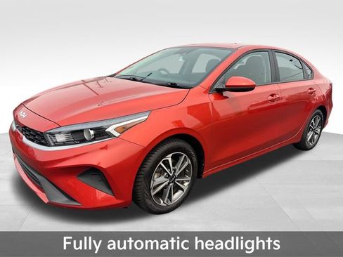 Used 2023 Kia Forte LXS FWD image 10