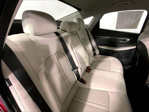 Used 2025 Hyundai Sonata SEL FWD image 23