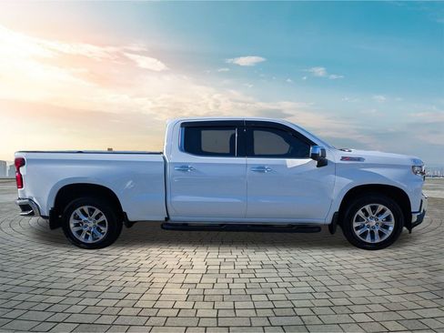 Used 2022 Chevrolet Silverado 1500 LTZ image 4
