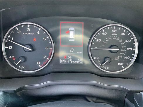 Used 2025 Subaru Forester Premium image 29