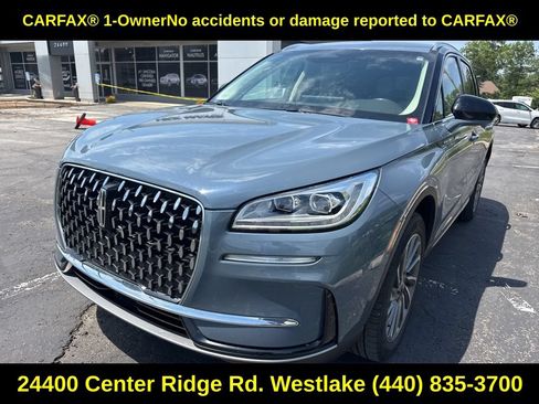Used 2023 Lincoln Corsair Reserve AWD/4WD image 2
