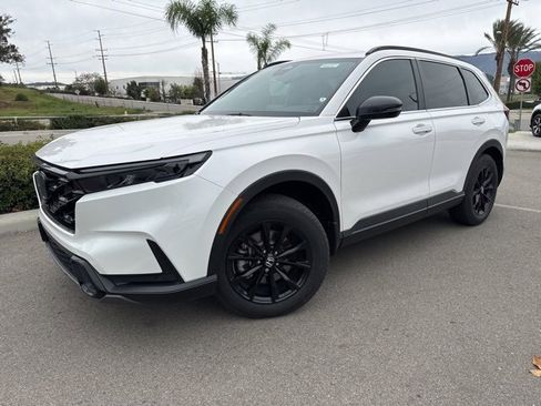 Certified 2025 Honda CR-V Sport-L image 2