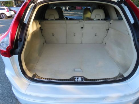 Used 2015 Volvo XC60 T6 AWD/4WD image 15