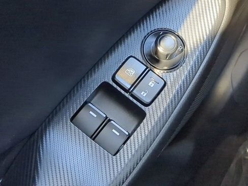 Used 2025 MAZDA MX-5 Miata Club image 21