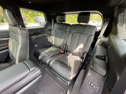 Used 2024 Jeep Grand Cherokee L Summit w/ Advanced Protech Group IV AWD/4WD image 51
