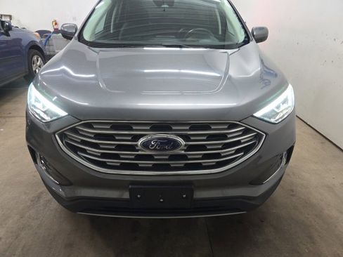 Used 2022 Ford Edge SEL w/ Convenience Package image 17
