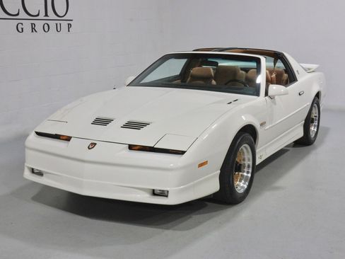 Used 1989 Pontiac Firebird Trans Am image 44