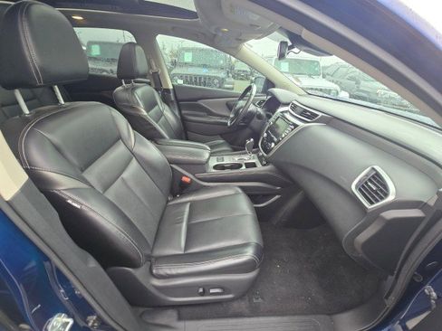 Used 2022 Nissan Murano SL w/ SL Moonroof Package image 12