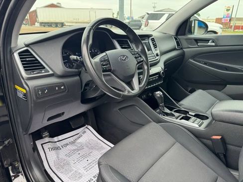 Used 2017 Hyundai Tucson Sport w/ Cargo Package FWD image 18