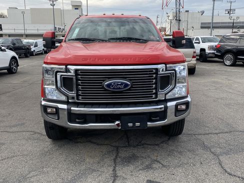 Used 2021 Ford F350 Lariat w/ Lariat Value Package image 3