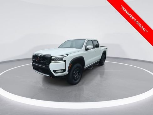 New 2025 Nissan Frontier PRO-4X AWD/4WD image 4