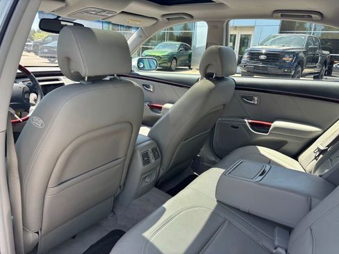 Used 2007 Hyundai Azera Limited FWD image 11