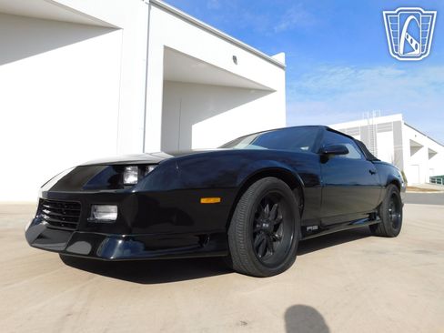 Used 1992 Chevrolet Camaro RS image 6