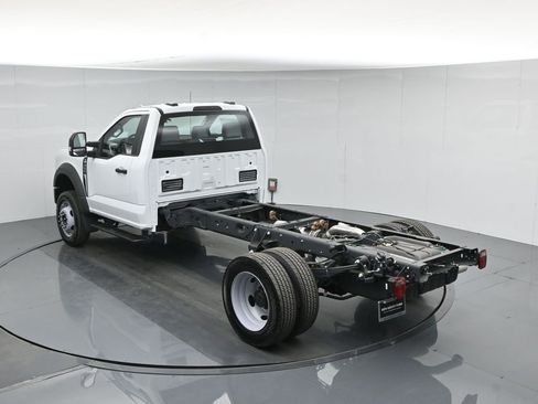 New 2026 Ford F550 2WD Regular Cab Super Duty image 31