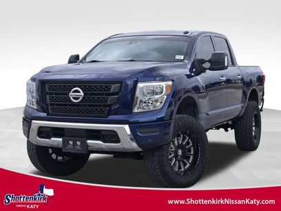 Used 2021 Nissan Titan SV w/ SV Convenience Package