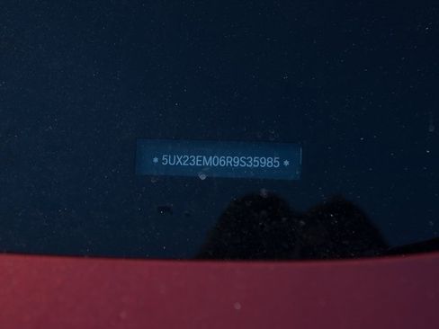 Used 2024 BMW X7 xDrive40i w/ Executive Package image 31