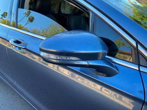 Used 2019 Ford Fusion Energi Titanium image 9