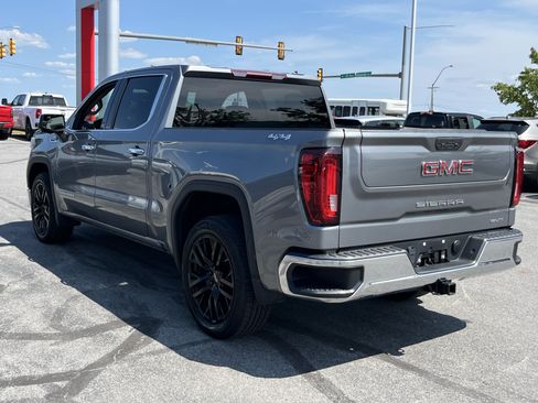 Used 2021 GMC Sierra 1500 SLT AWD/4WD image 9