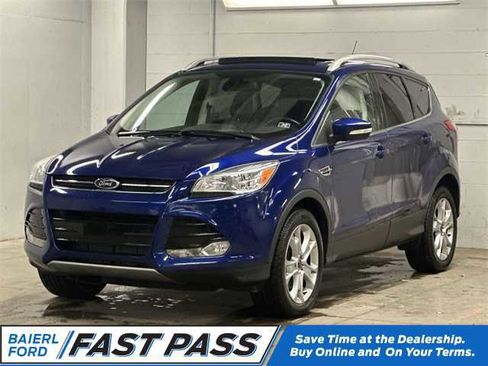 Used 2016 Ford Escape Titanium image 1