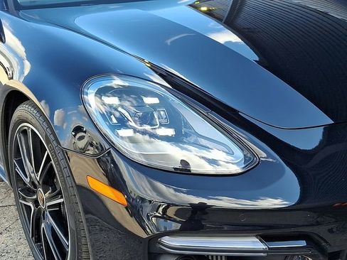 Certified 2023 Porsche Panamera 4 Platinum Edition AWD/4WD image 11