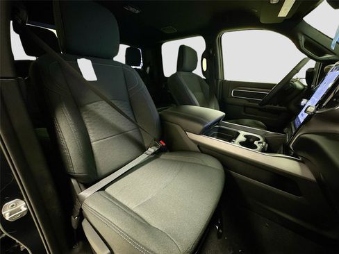 New 2026 RAM 2500 Big Horn AWD/4WD image 27