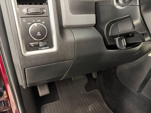 Used 2017 RAM 1500 Big Horn AWD/4WD image 14