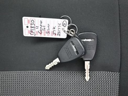 Used 2011 Jeep Compass 4WD image 12