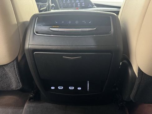 Used 2021 Cadillac Escalade ESV Sport image 29