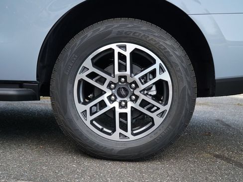 New 2026 Ford Expedition Active AWD/4WD image 32