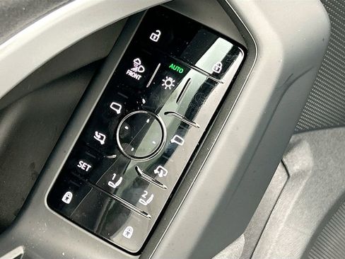 New 2025 Audi SQ5 Premium Plus image 22