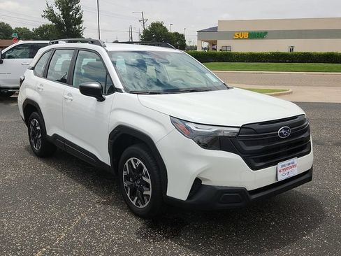 Used 2026 Subaru Forester AWD/4WD image 6