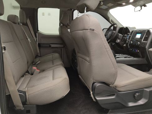 Used 2016 Ford F150 XLT image 19