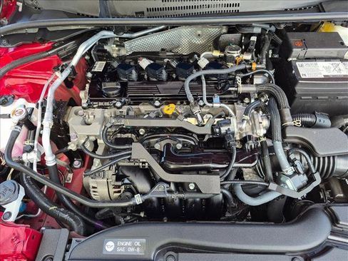 Used 2025 Toyota Corolla LE FWD image 21