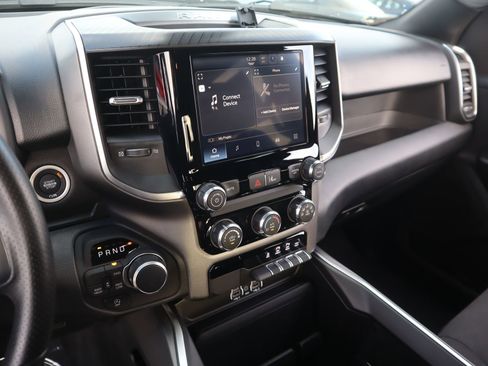 New 2026 RAM 1500 Express AWD/4WD image 5
