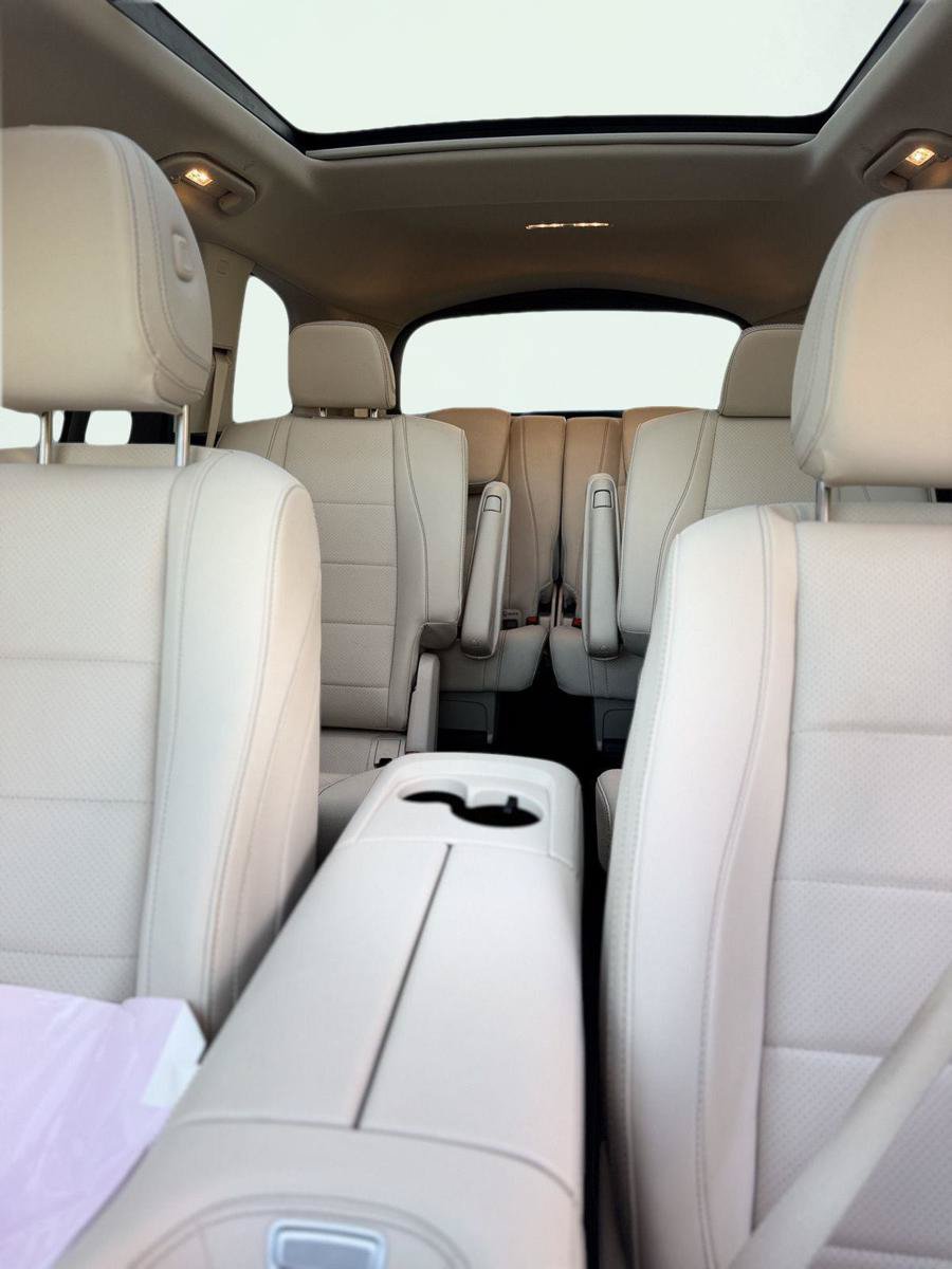 Used 2024 Mercedes-Benz GLS 450 4MATIC image 20