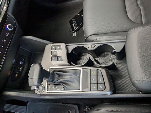 New 2026 Kia Sportage SX FWD image 15