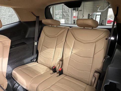 New 2025 Cadillac XT6 Sport w/ Platinum Package image 15