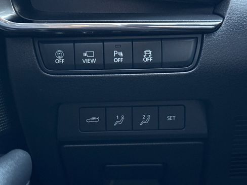 Used 2022 MAZDA MAZDA3 s image 28