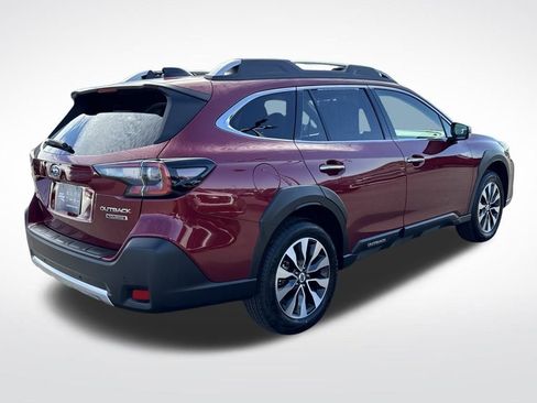 Used 2025 Subaru Outback Touring image 6