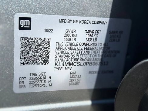 Used 2023 Buick Encore GX Preferred w/ Cold Weather Comfort Package AWD/4WD image 27