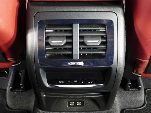 Used 2022 BMW X3 xDrive30i w/ M Sport Package 2 image 24