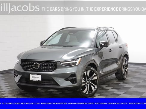 Used 2026 Volvo XC40 B5 Ultra w/ Climate Package image 1