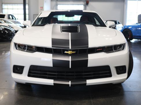 Used 2015 Chevrolet Camaro SS w/ RS Package RWD image 2