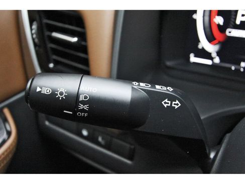 Certified 2026 Nissan Rogue Platinum w/ Platinum Premium Package AWD/4WD image 17