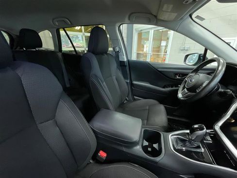 Used 2023 Subaru Outback Premium AWD/4WD image 29